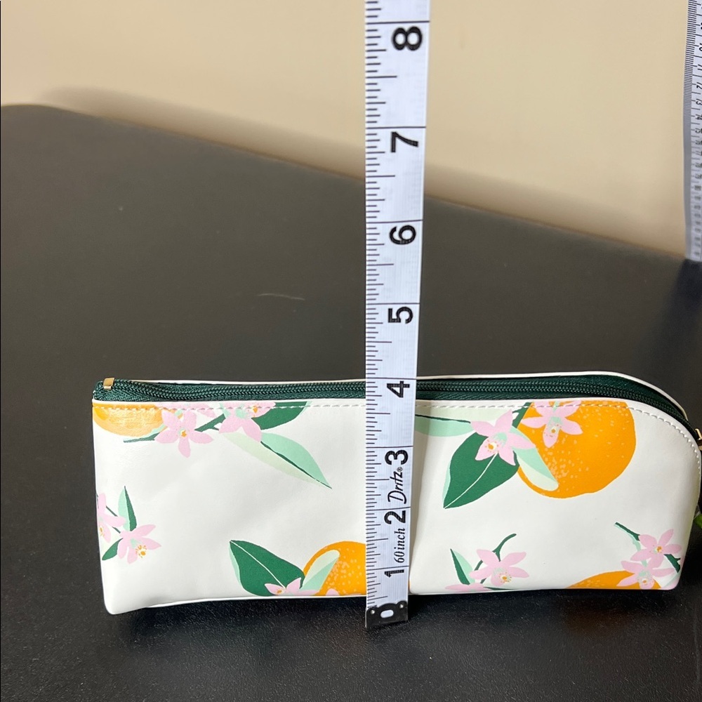 Kate Spade | Pencil / Make-Up Case - Picture 10 of 12